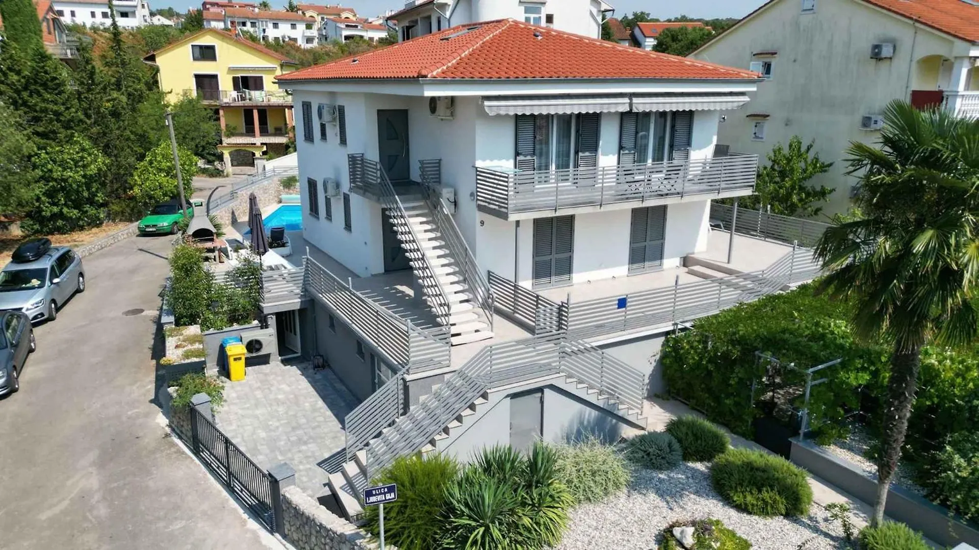 Apartment In Malinska - Insel Krk 53312